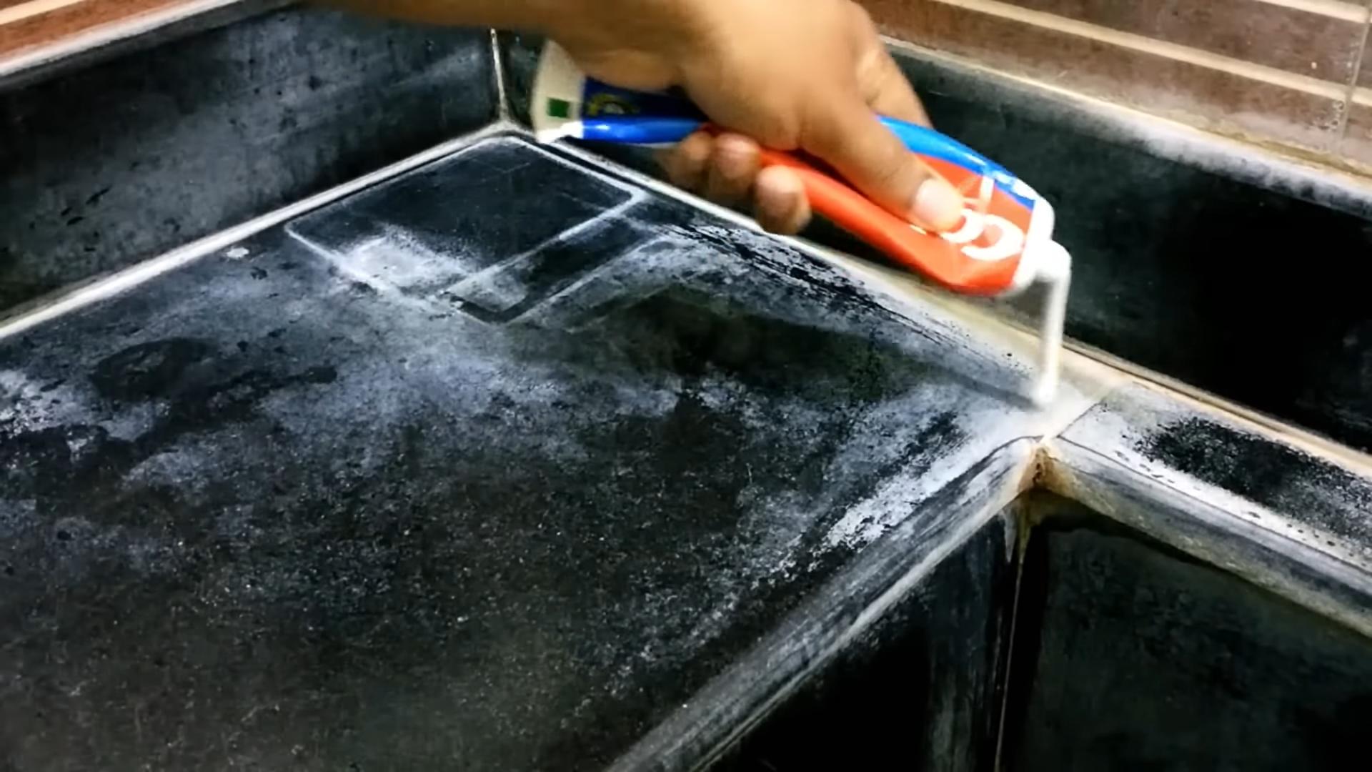 Bathroom Stain Removal